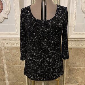 LIZ & CO. Sz Large. Elastic Neck. 3/4 Sleeve. Pullover Top. Polka Dot. B8